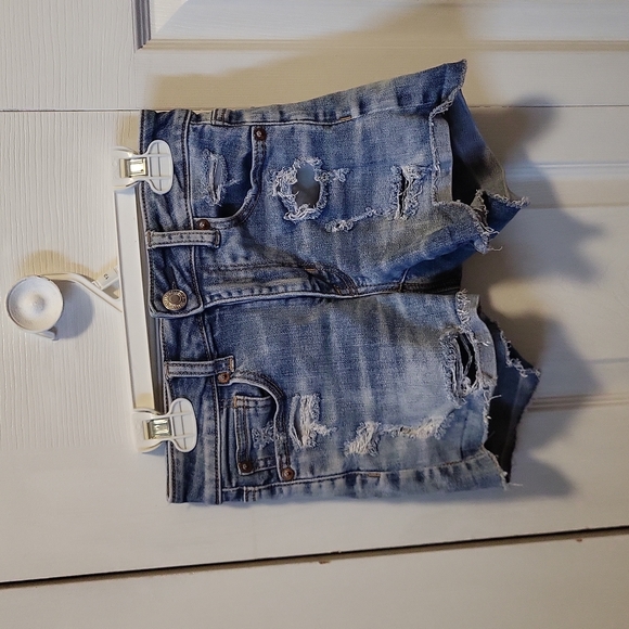 American Eagle shirt and American Eagle shorts - Picture 5 of 6